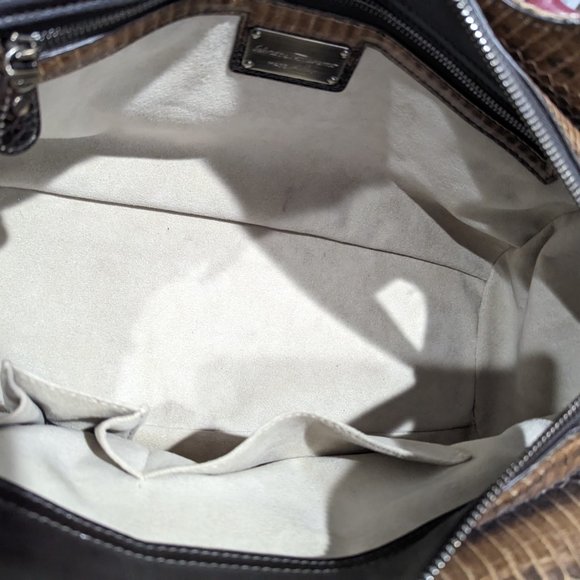 Gorgeous Salvatore Ferragamo Python Bag - Picture 8 of 8
